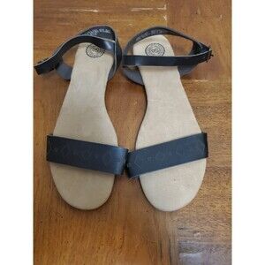So Authentic American Heritage Ocean Black Geomentric Sandals Size 9.5 New